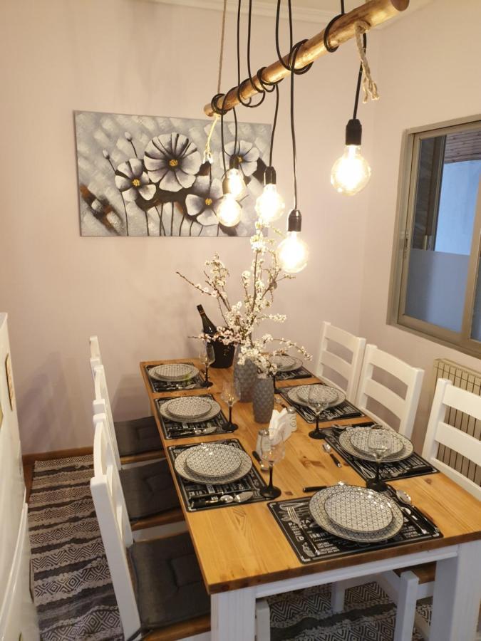 Cozy 3 Bedroom Apartment 케르키니 외부 사진