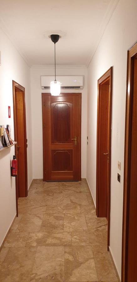 Cozy 3 Bedroom Apartment 케르키니 외부 사진